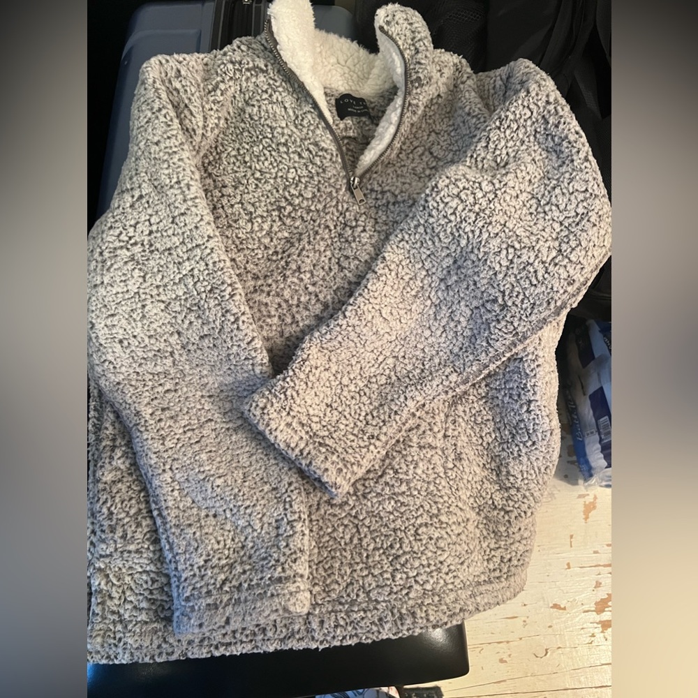 Fleece Pullover LoveTree Large